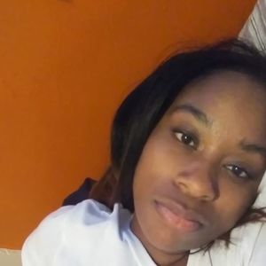 Meet your Posher, Chalise